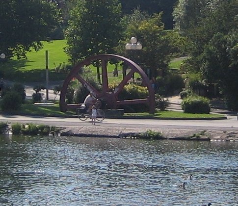 Dampfmaschinenschwungrad am Harkortsee